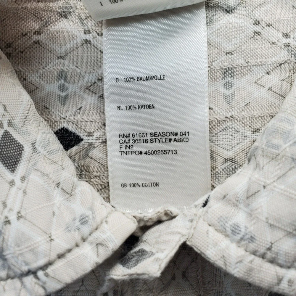 The North Face Shirt Men's‎ M Multi Geometric Chest Pocket Button Down Collared
